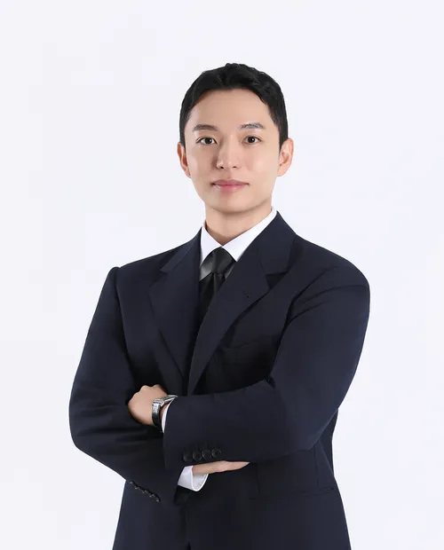 파트너(이사) / 공인회계사 이경민